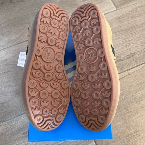 adidas Gazelle Low-Top Suede Sneakers in Tan with Black Stripes - Picture 9 of 10